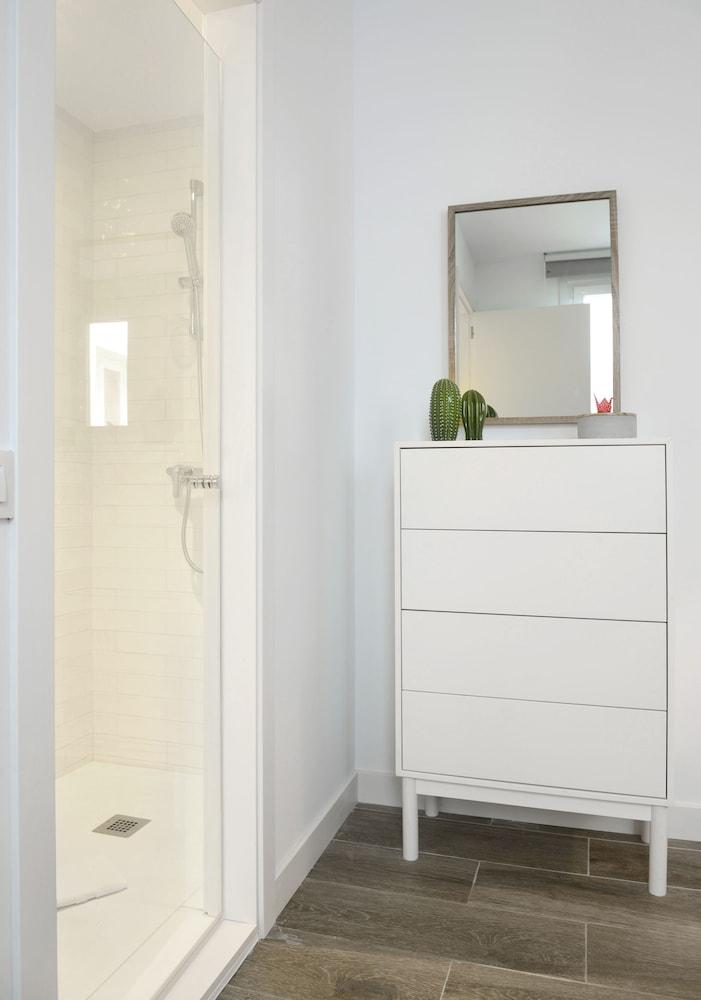 NQN Aparts&Suites