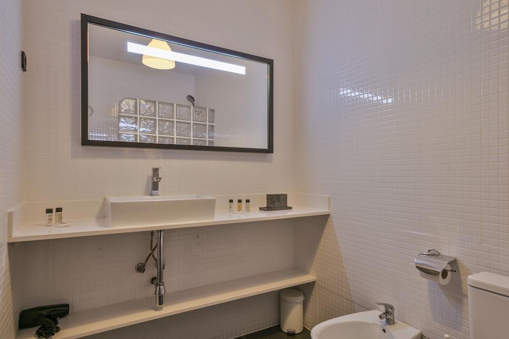 Midtown Luxury Apartments