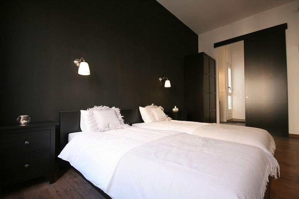 Midtown Luxury Apartments