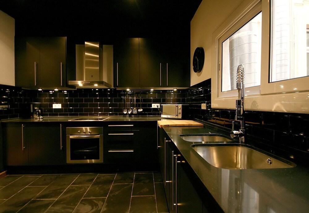 Midtown Luxury Apartments