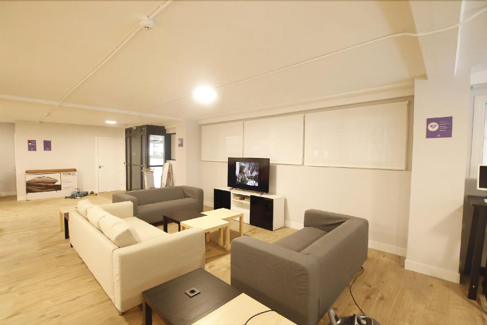 Bilbao Metropolitan Hostel By Bossh Hotels