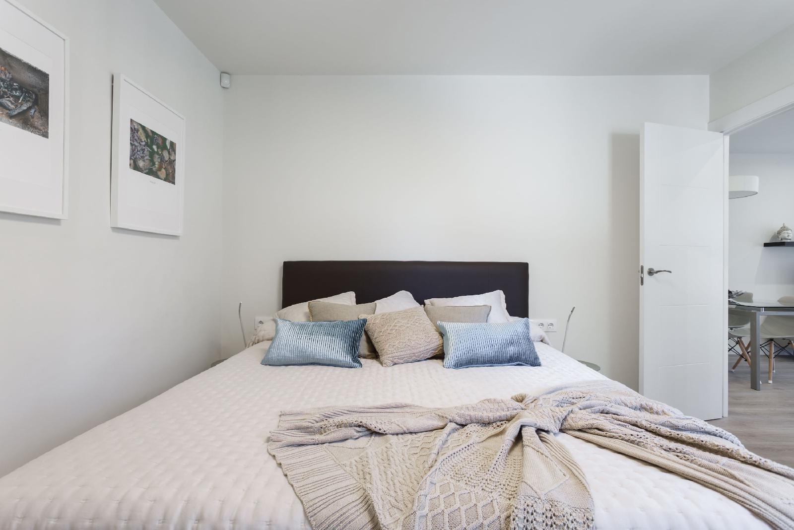Bcn Design Apartment With Portable Wifi