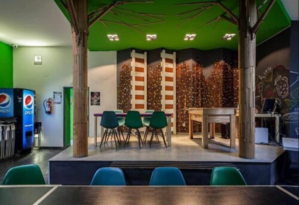 Motion Chueca Hostel
