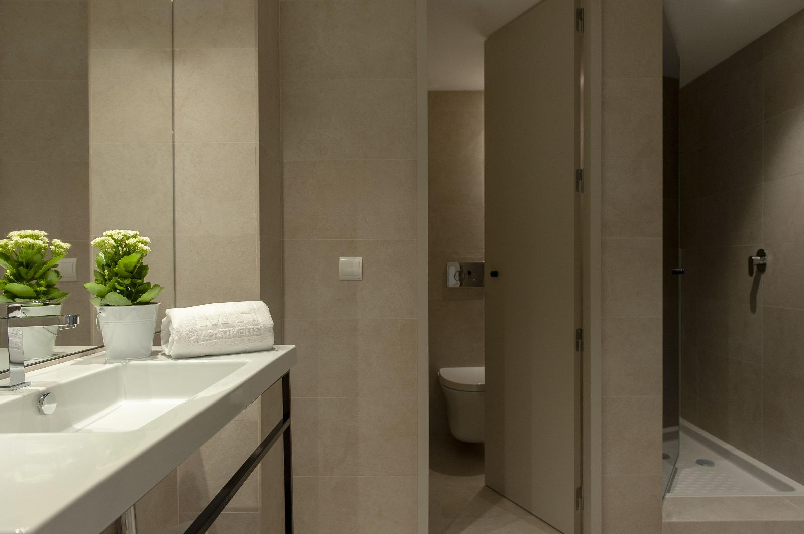 Mh Apartments Central Madrid