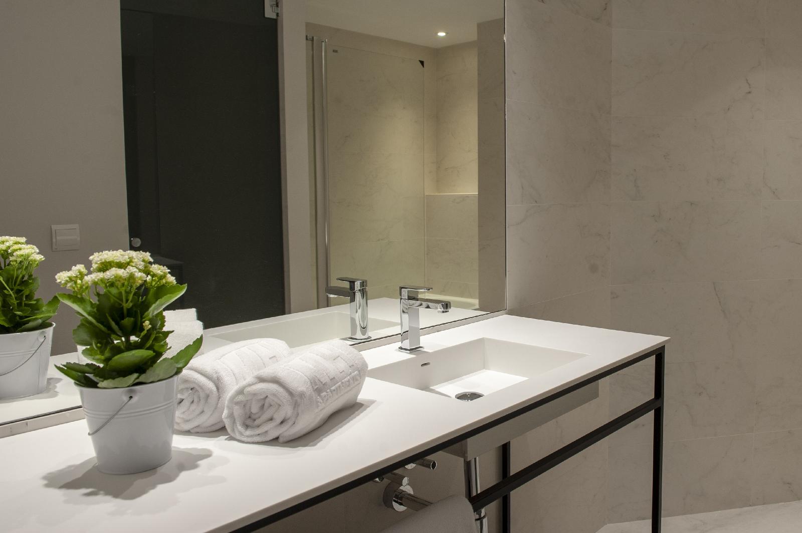 Mh Apartments Central Madrid
