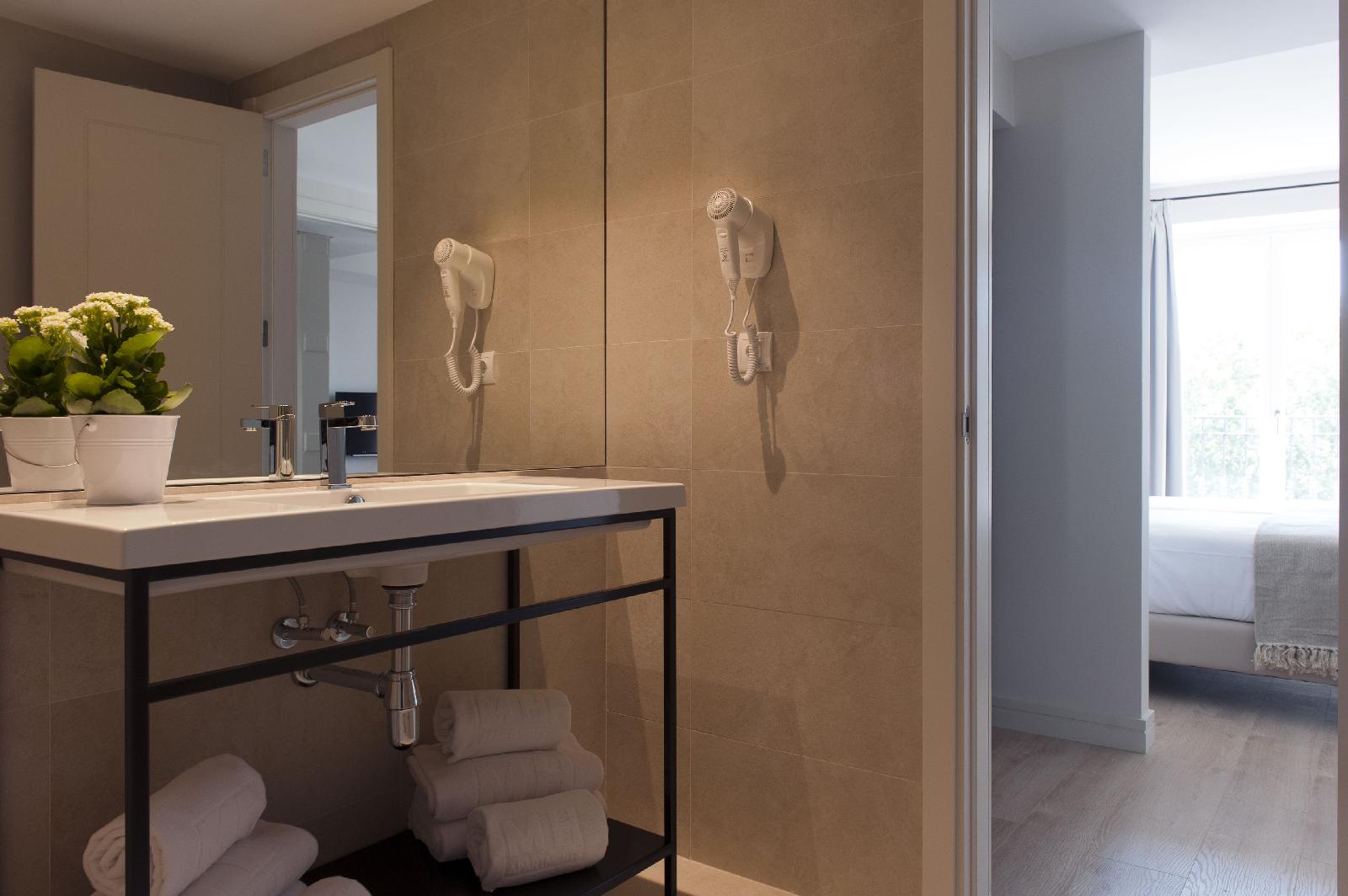 Mh Apartments Central Madrid