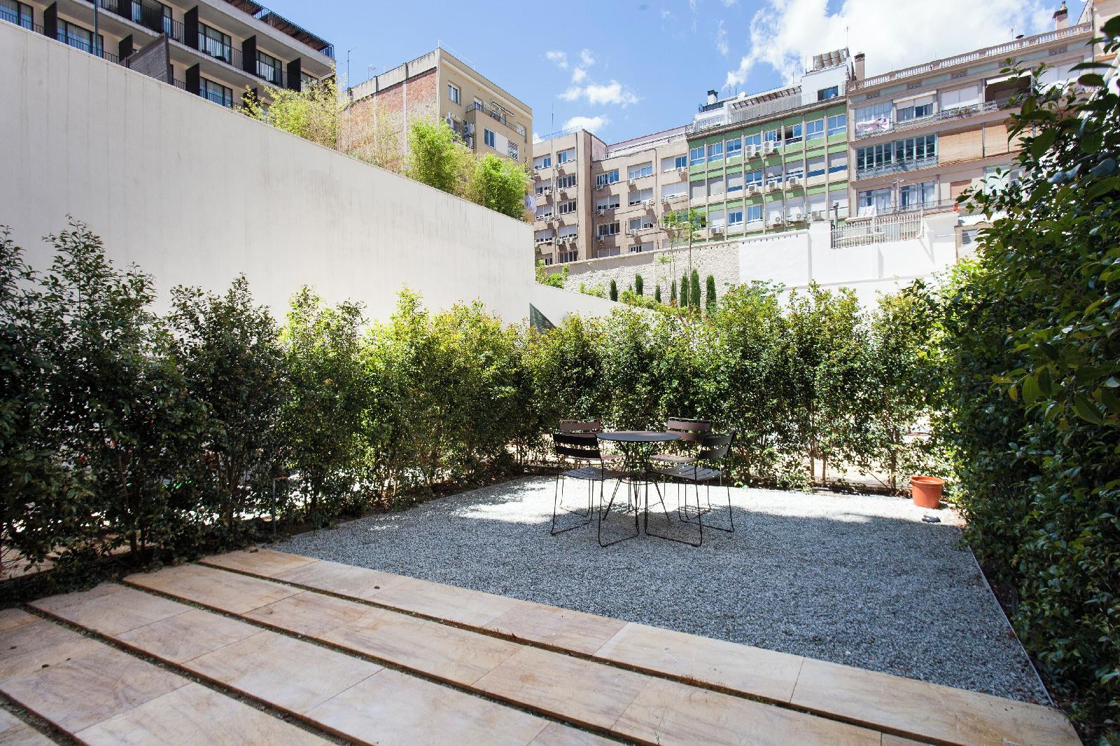 Aspasios City Oasis Apartments