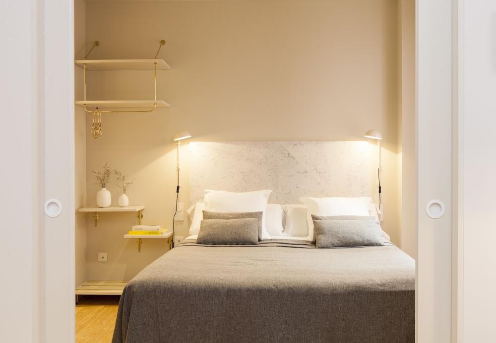 Aspasios City Oasis Apartments