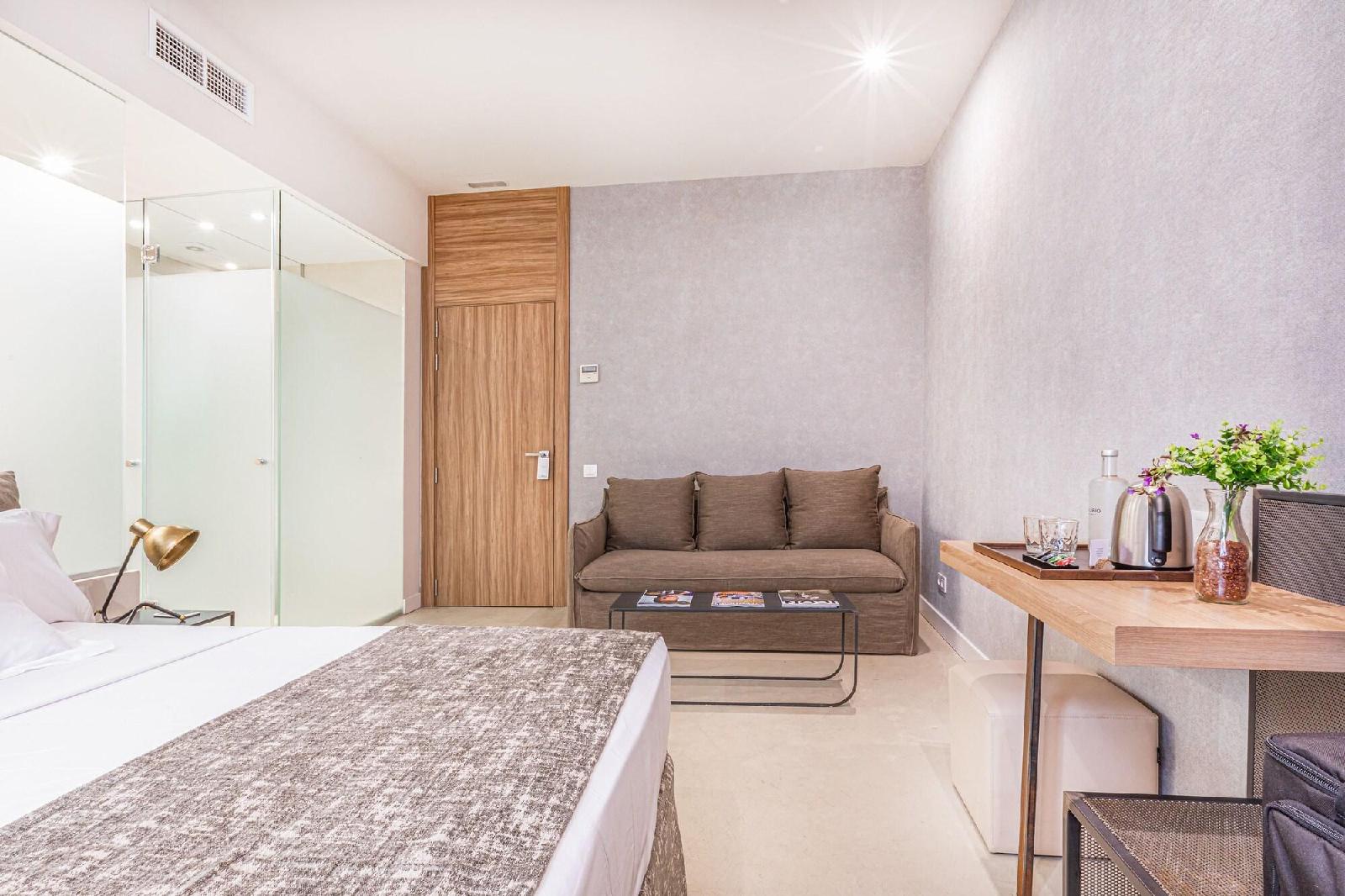 Casa Lirio Hotel Boutique
