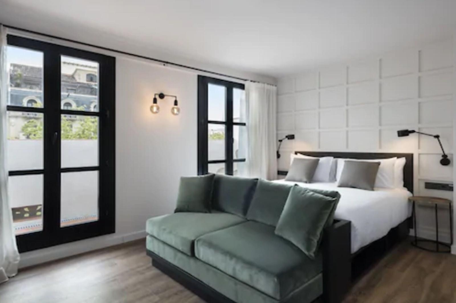 Yurbban Ramblas Boutique Hotel