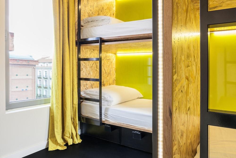 Bastardo Hostel