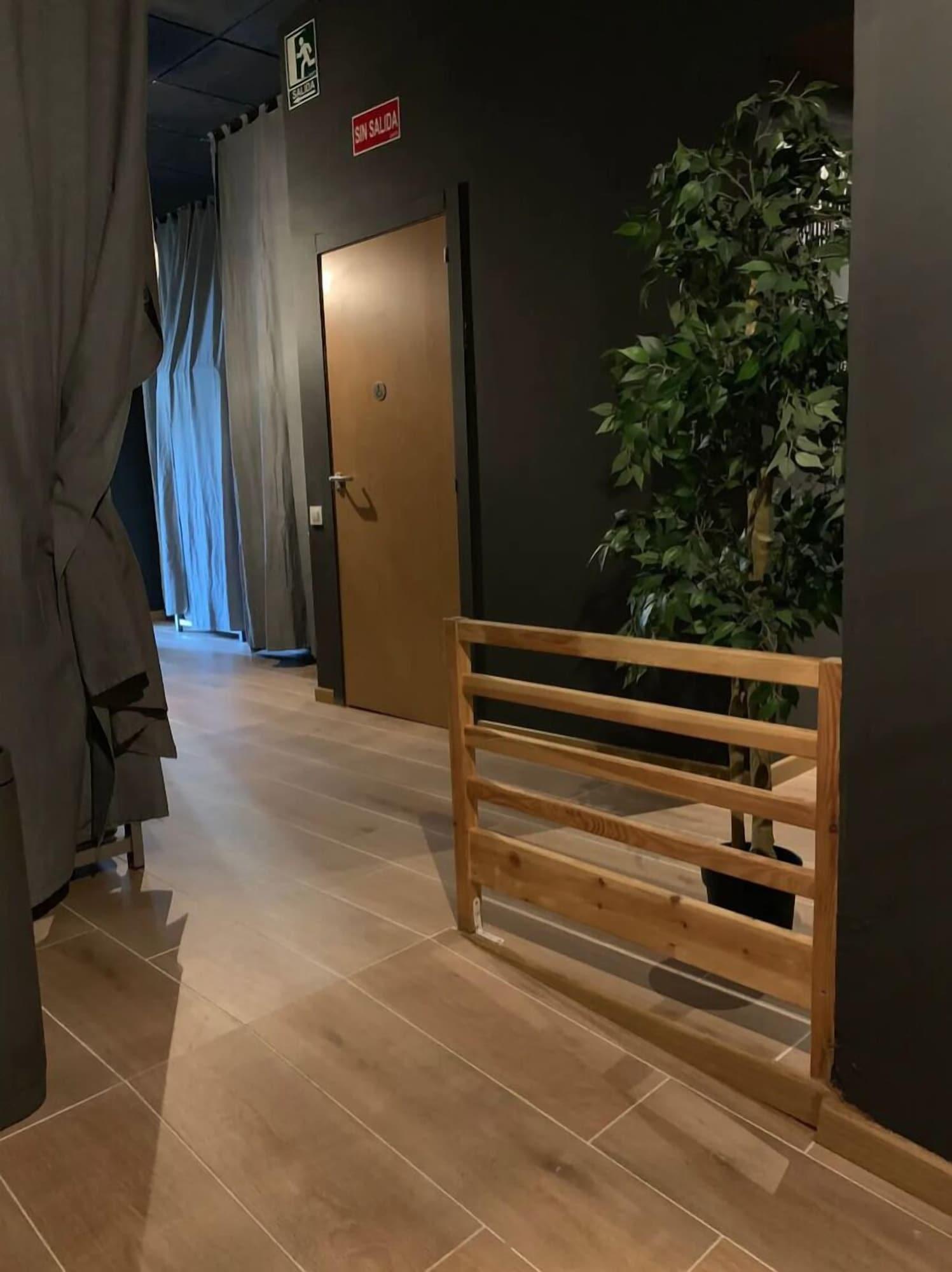 Siesta & Go - Hostel