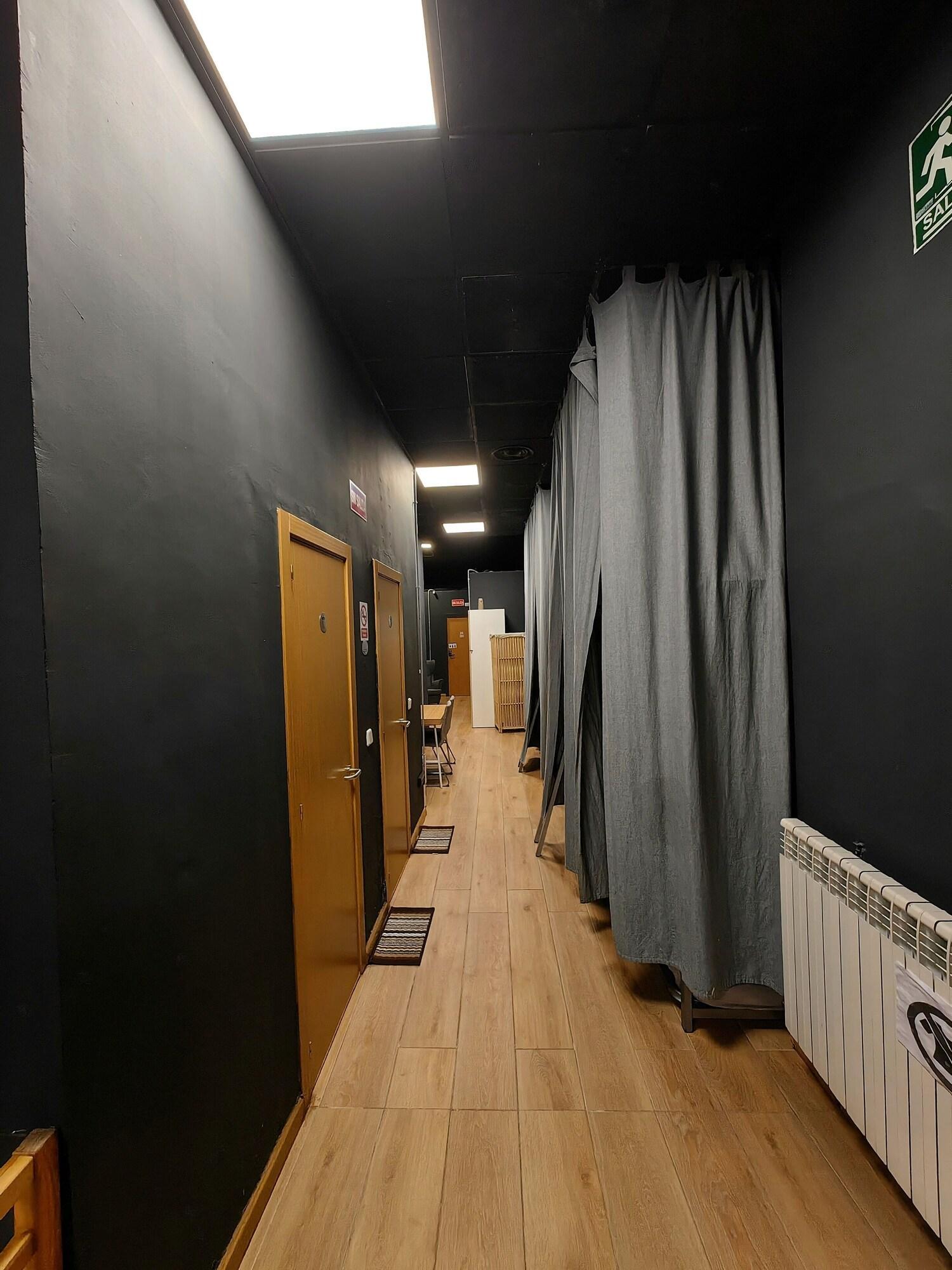 Siesta & Go - Hostel