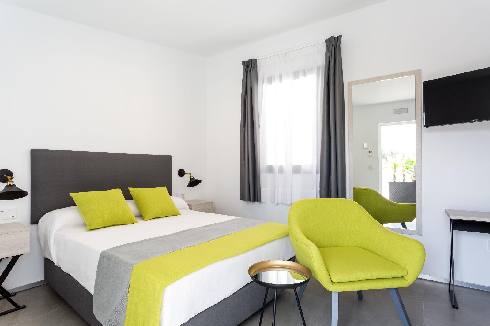 Hotel Boutique La Puerta De Palacio - Only Adults