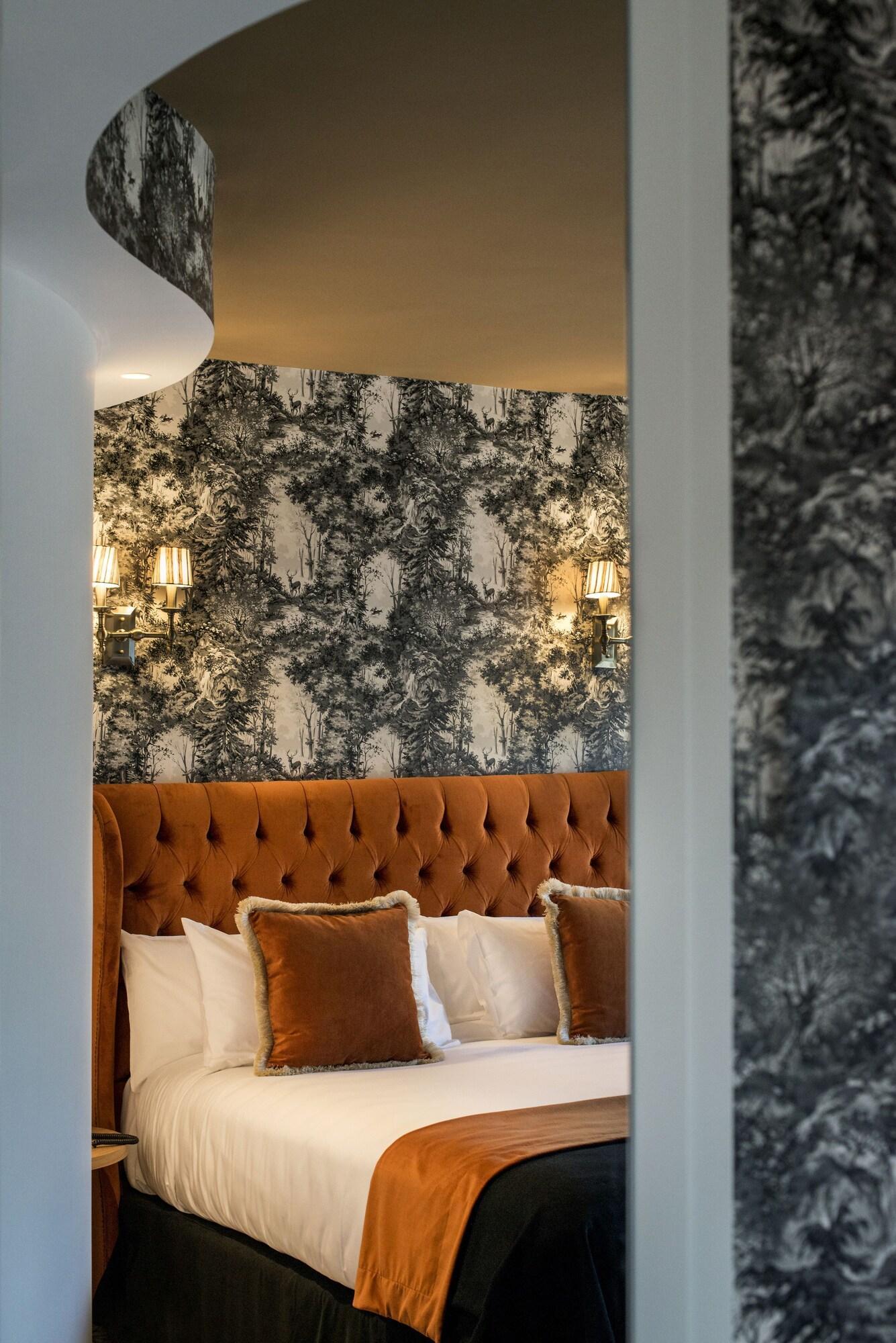 The First One Hotel Preciados