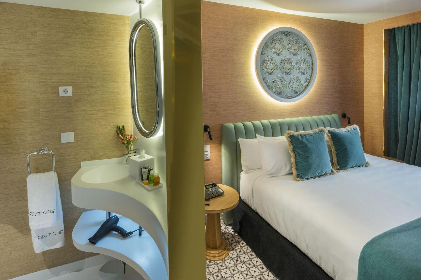 The First One Hotel Preciados