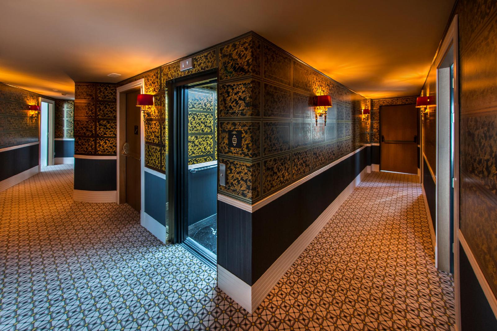 The First One Hotel Preciados