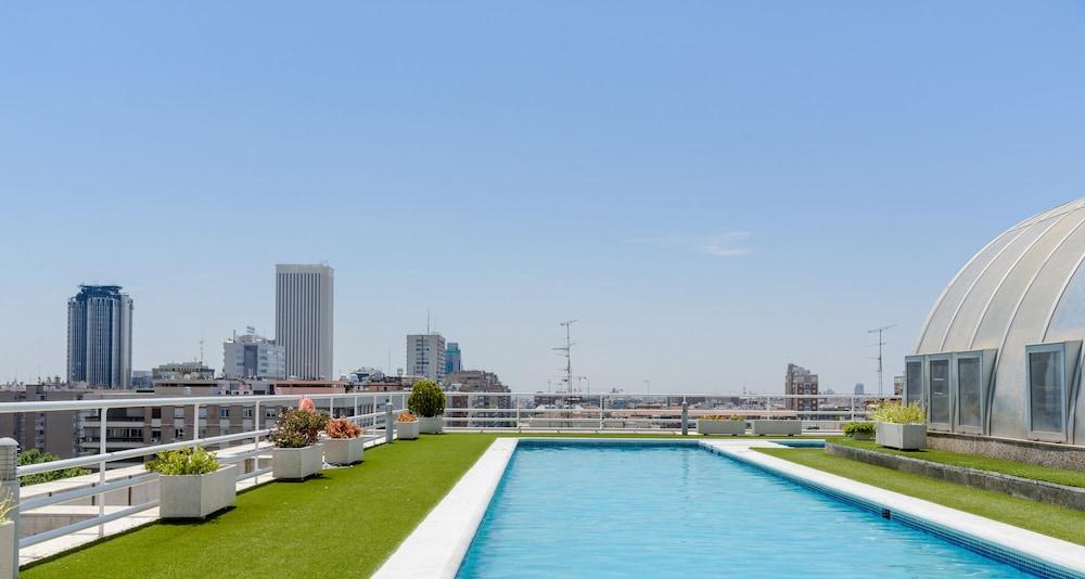 Charming Eurobuilding 2 Luxury