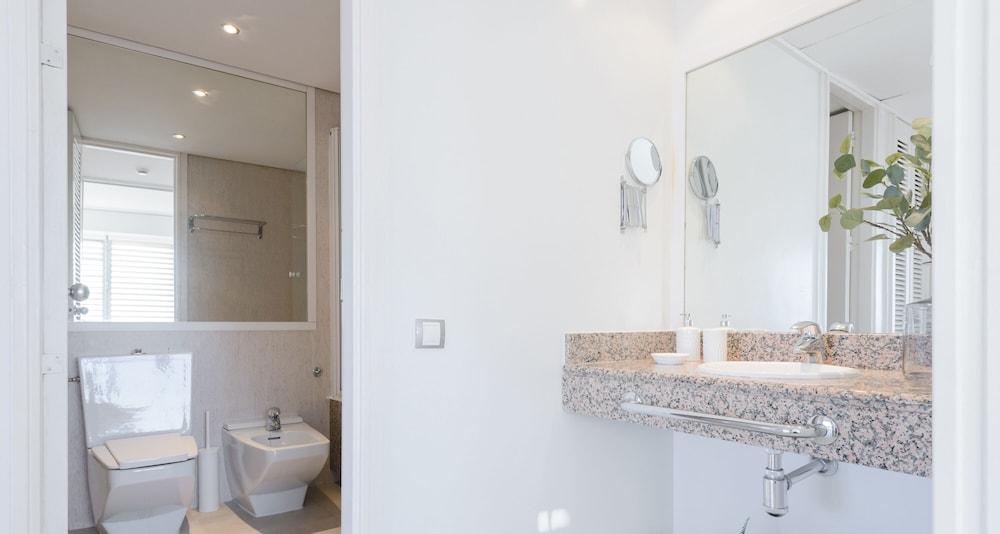 Charming Eurobuilding 2 Luxury