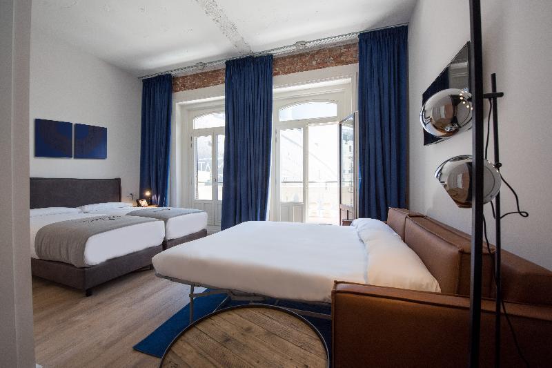 Room Gran Vía