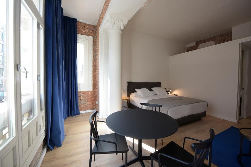 Room Gran Vía