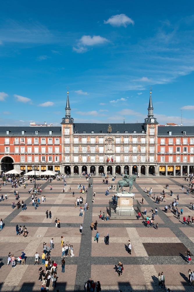 Pestana Collection Plaza Mayor