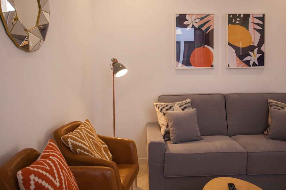 Gran Central Suites