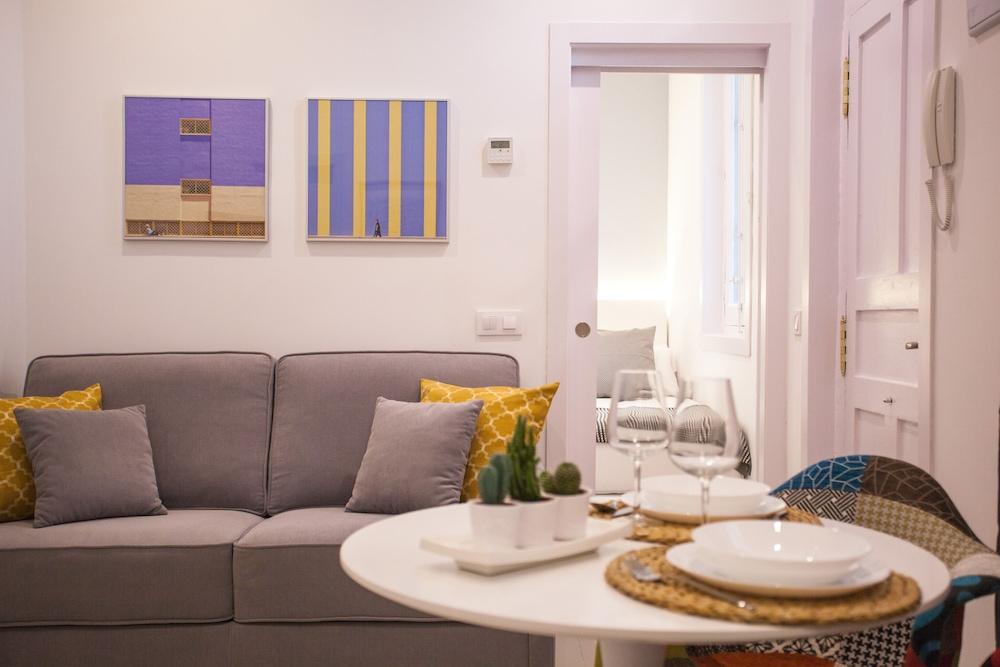Gran Central Suites