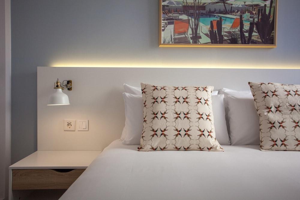 Gran Central Suites