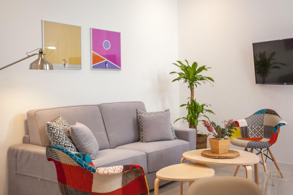 Gran Central Suites
