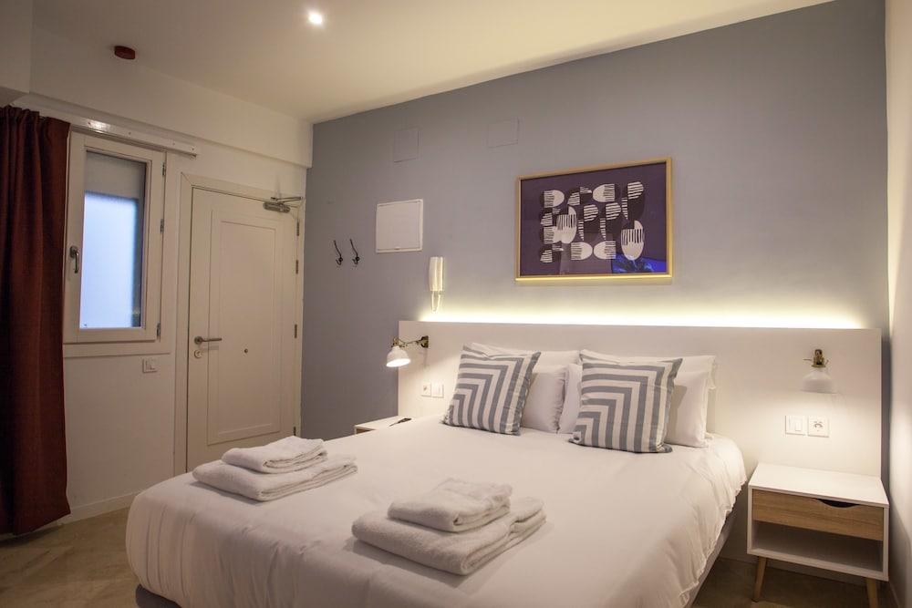 Gran Central Suites