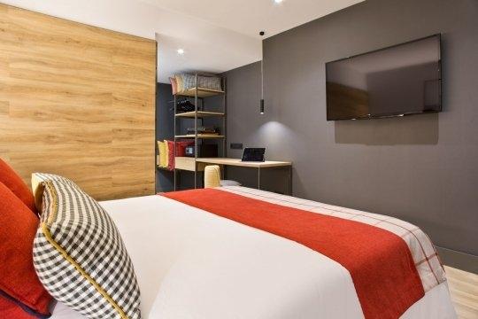 Acta Voraport Hotel