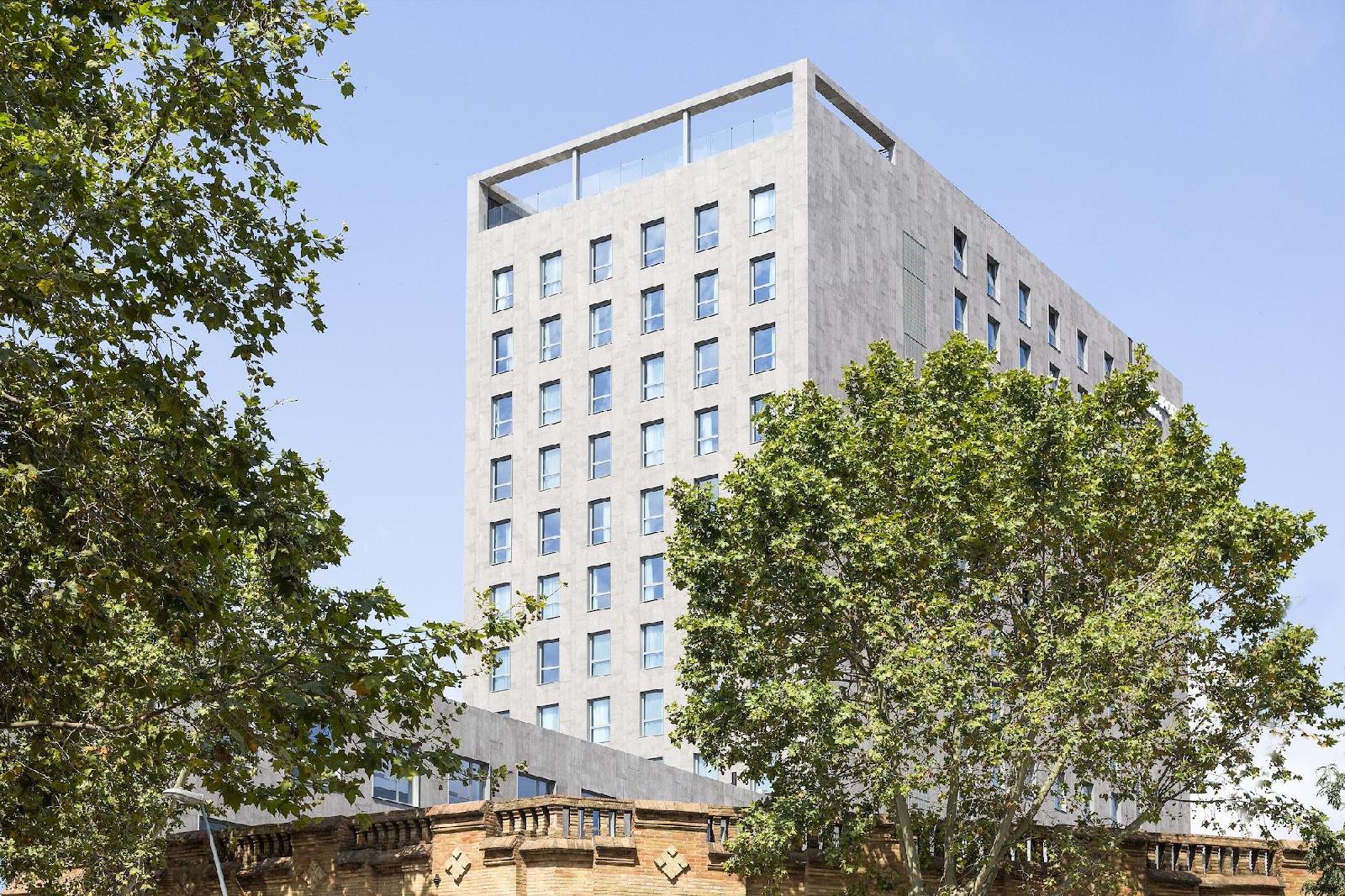 Acta Voraport Hotel