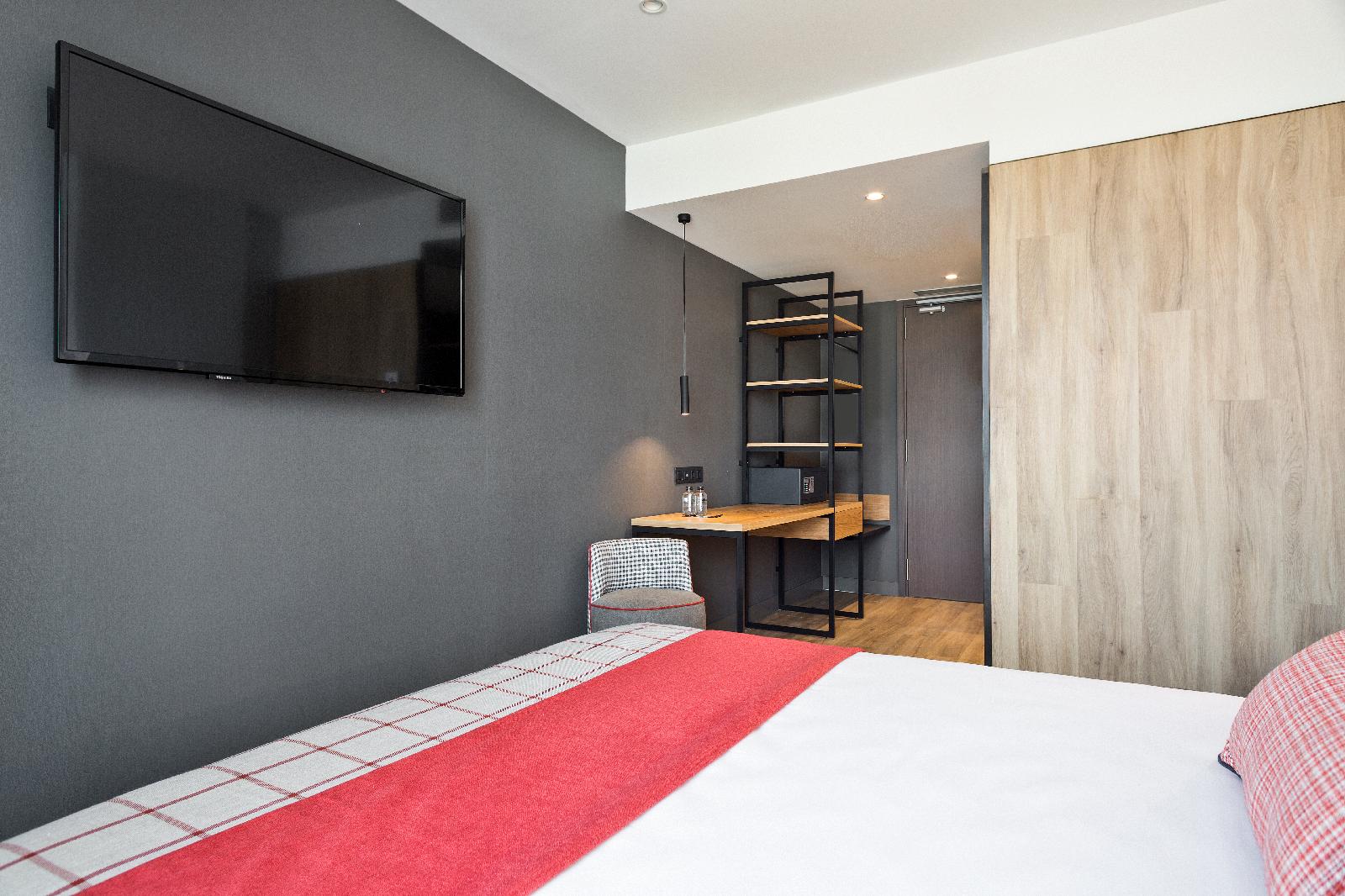 Acta Voraport Hotel