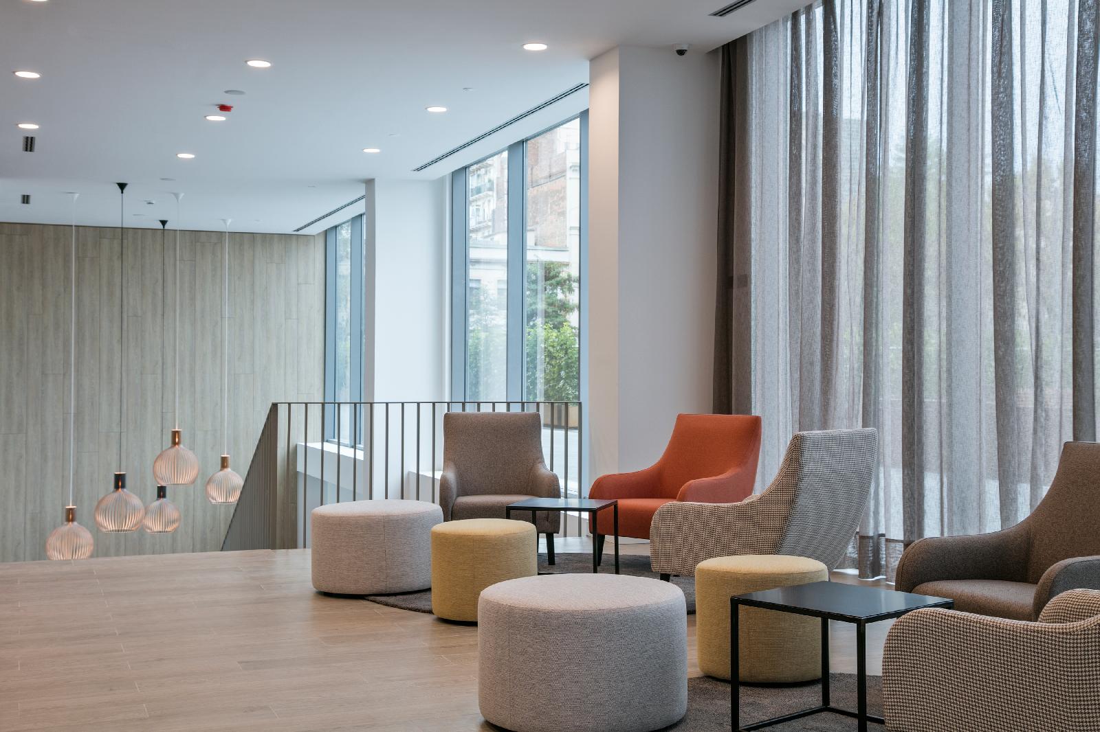 Acta Voraport Hotel