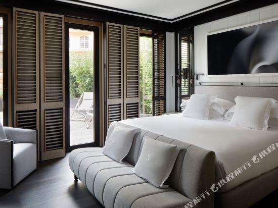 Seventy Barcelona