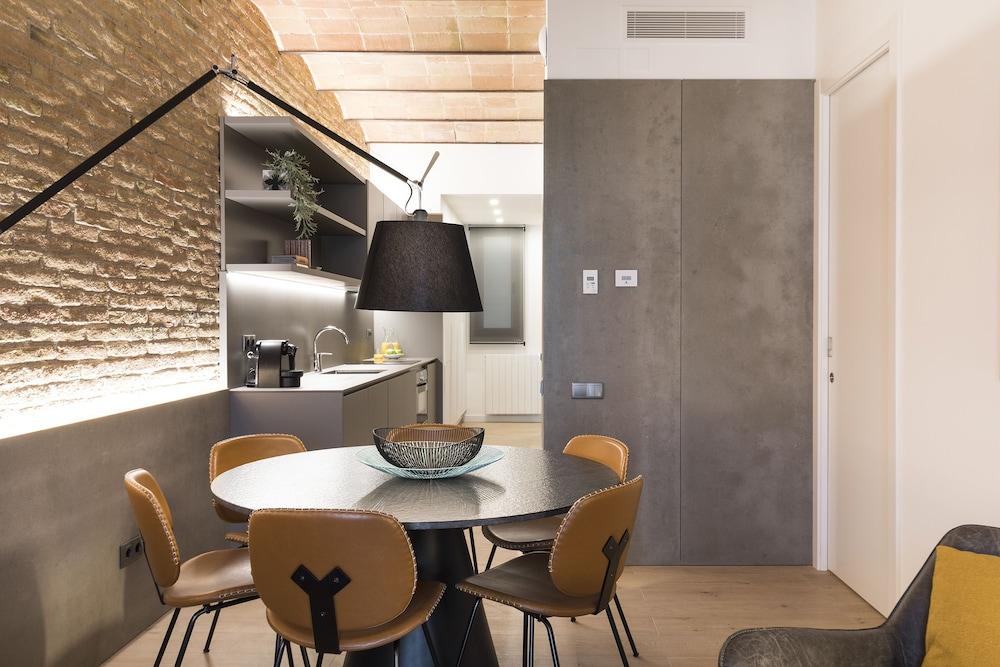 Aspasios Sagrada Familia Apartments