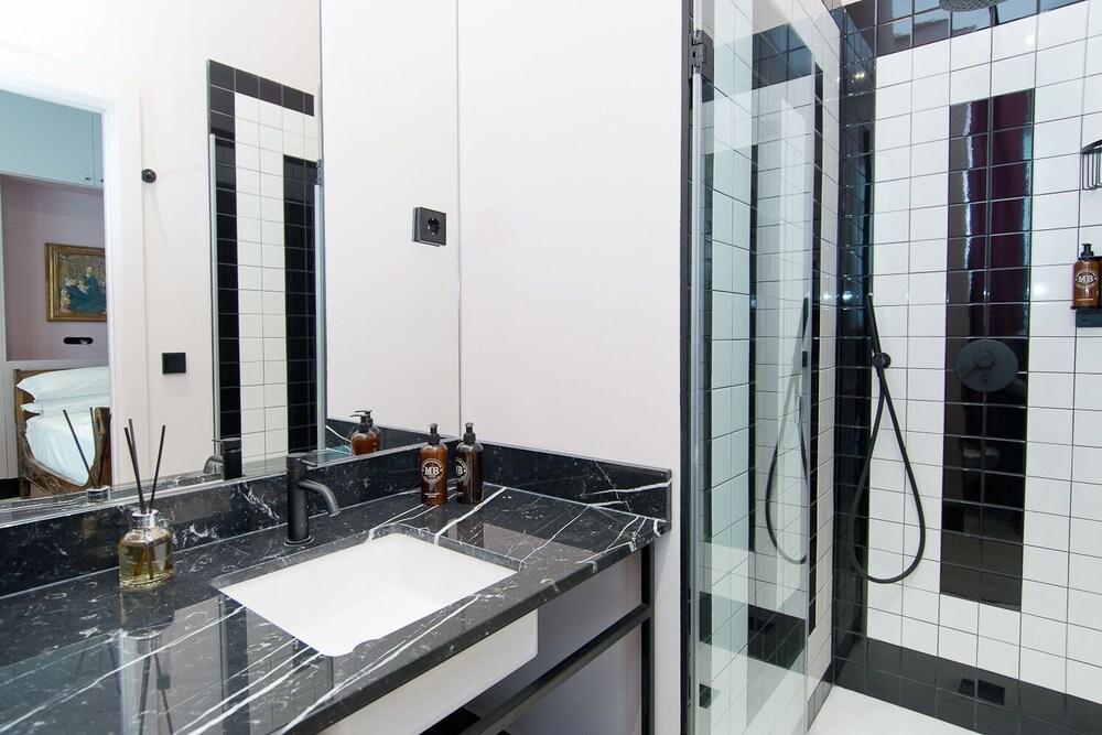 Amor De Dios 17 Luxury Suites