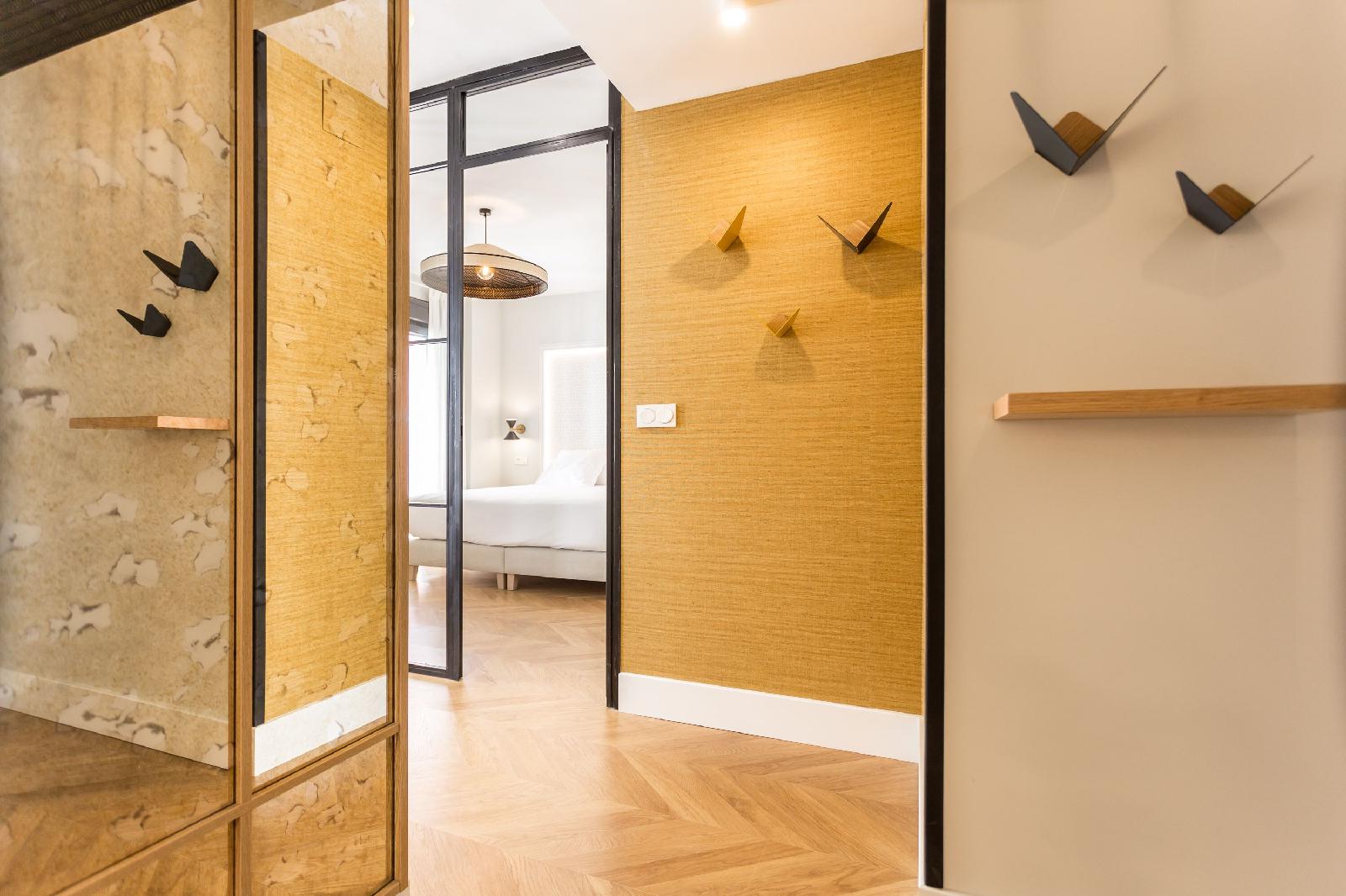 Eleven Apartments Real De La Carretería, By Homing U