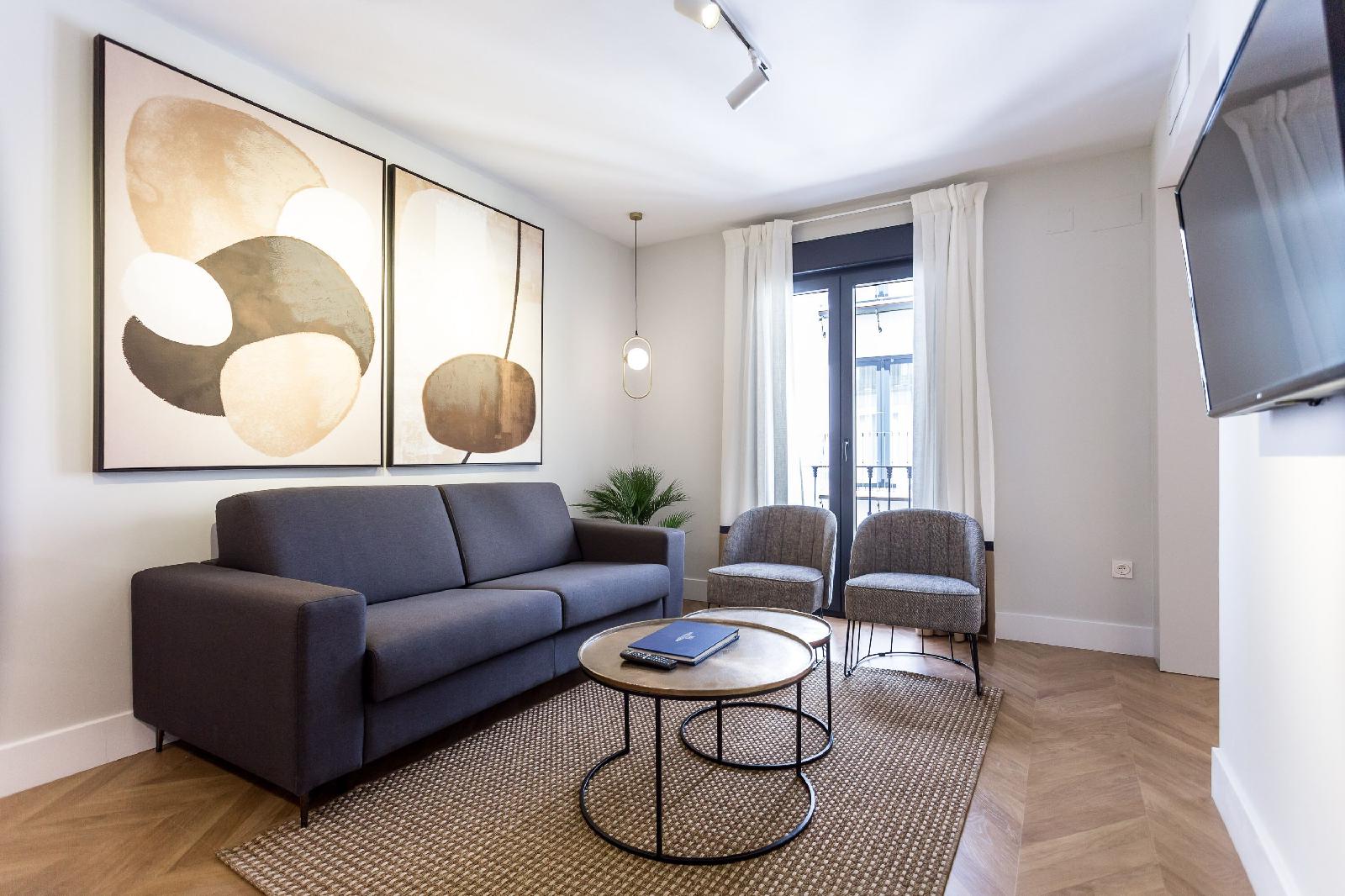 Eleven Apartments Real De La Carretería, By Homing U