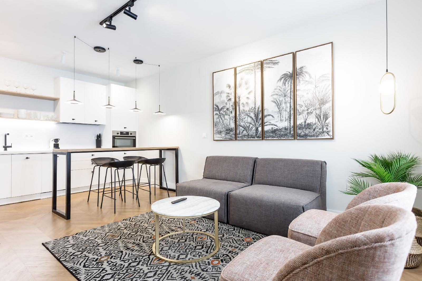 Eleven Apartments Real De La Carretería, By Homing U