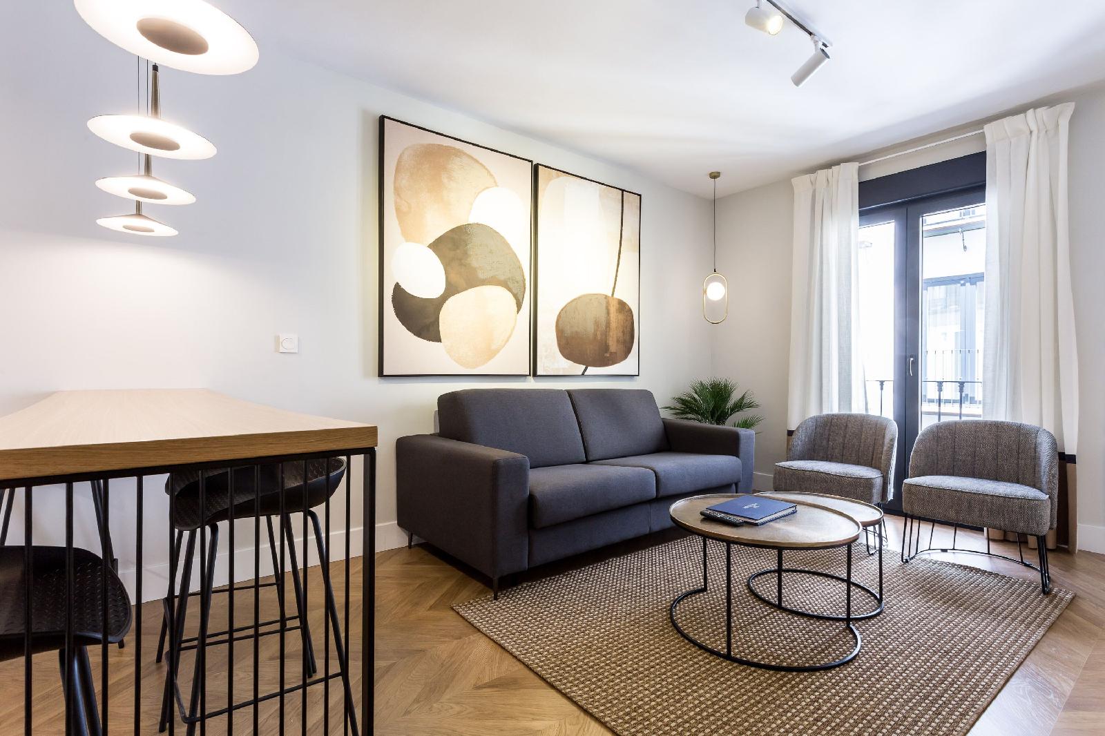 Eleven Apartments Real De La Carretería, By Homing U