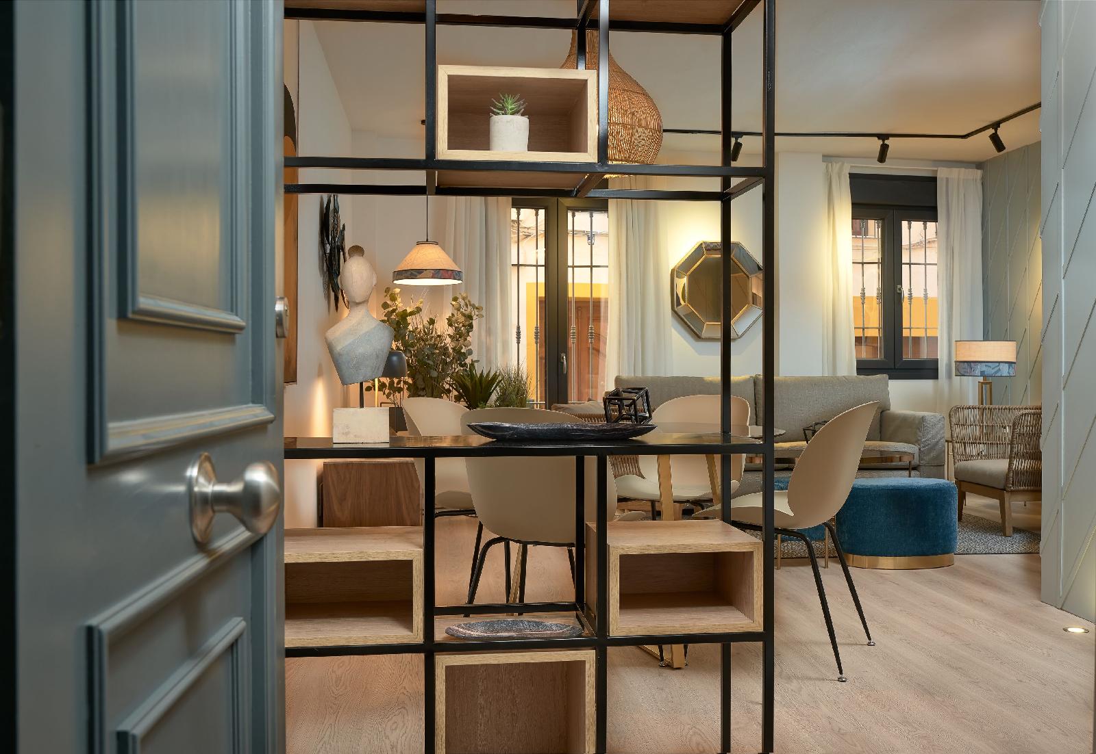 Eleven Apartments Real De La Carretería, By Homing U