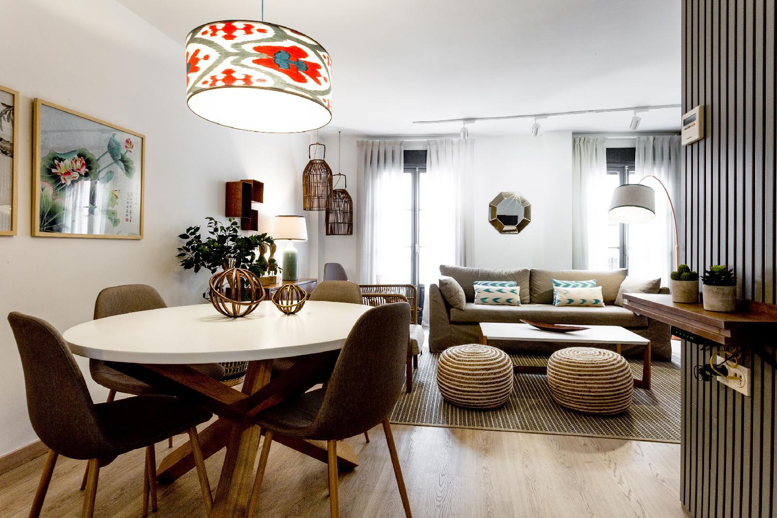 Eleven Apartments Real De La Carretería, By Homing U