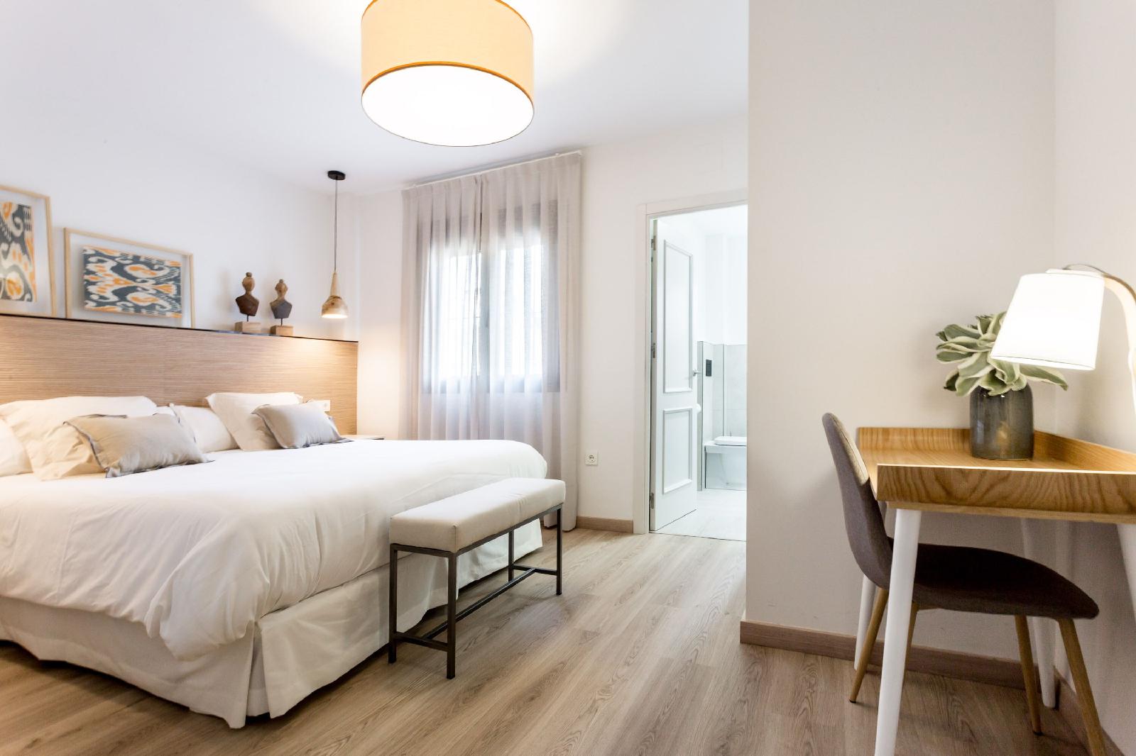 Eleven Apartments Real De La Carretería, By Homing U