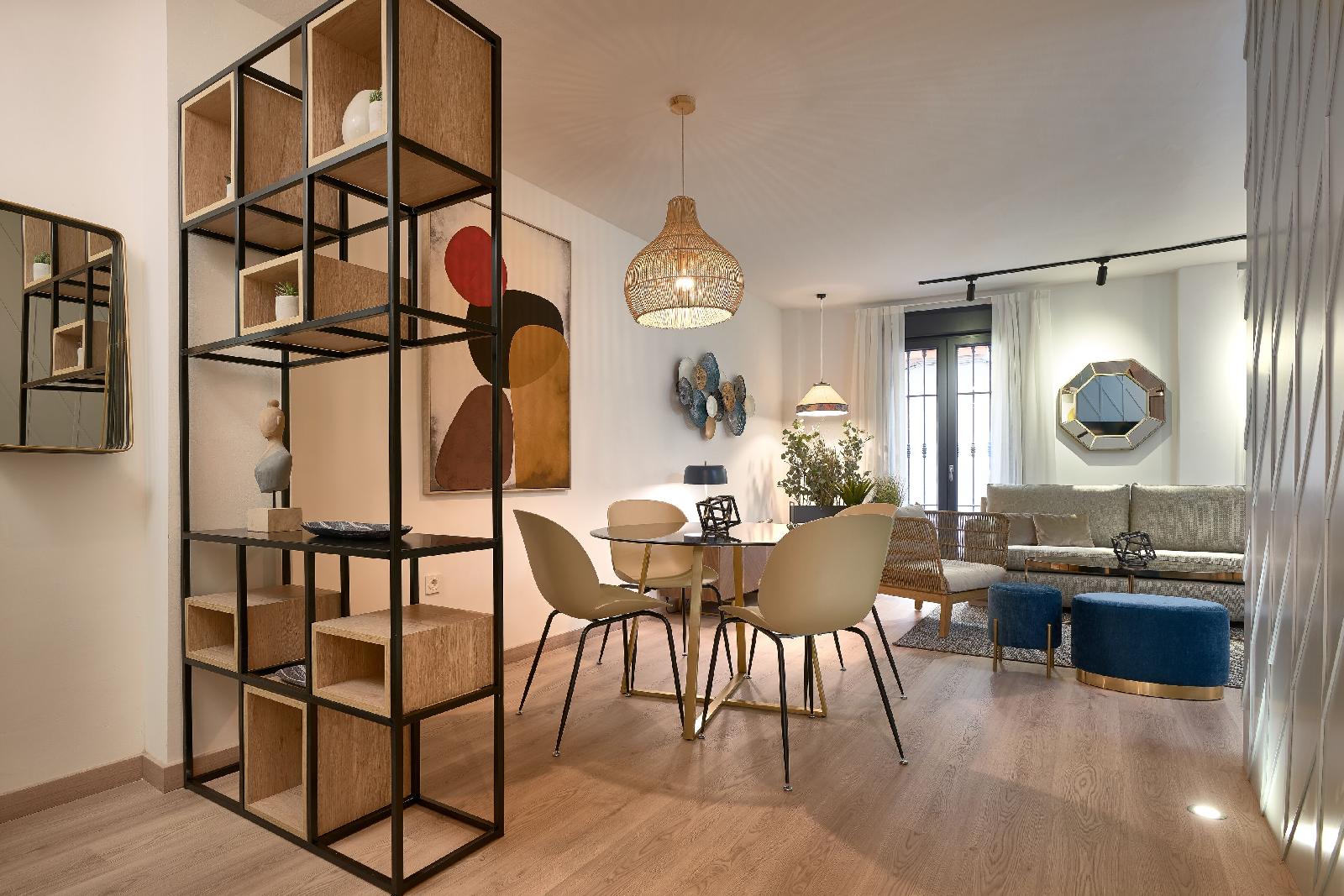 Eleven Apartments Real De La Carretería, By Homing U