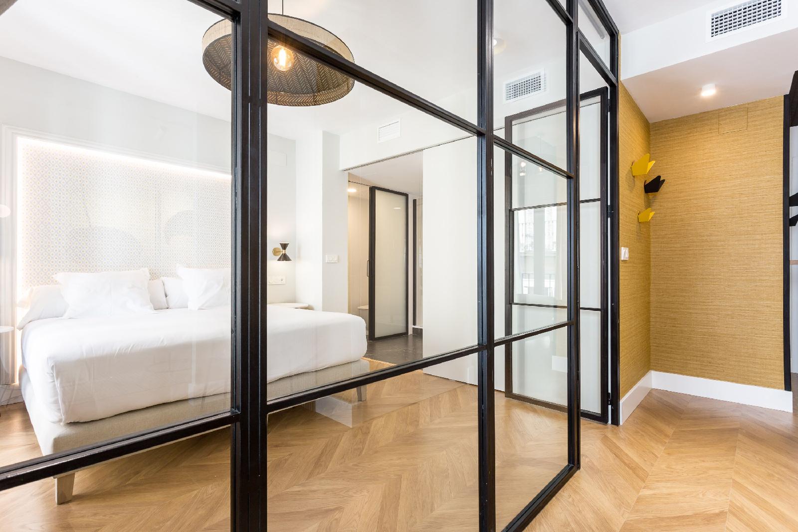 Eleven Apartments Real De La Carretería, By Homing U