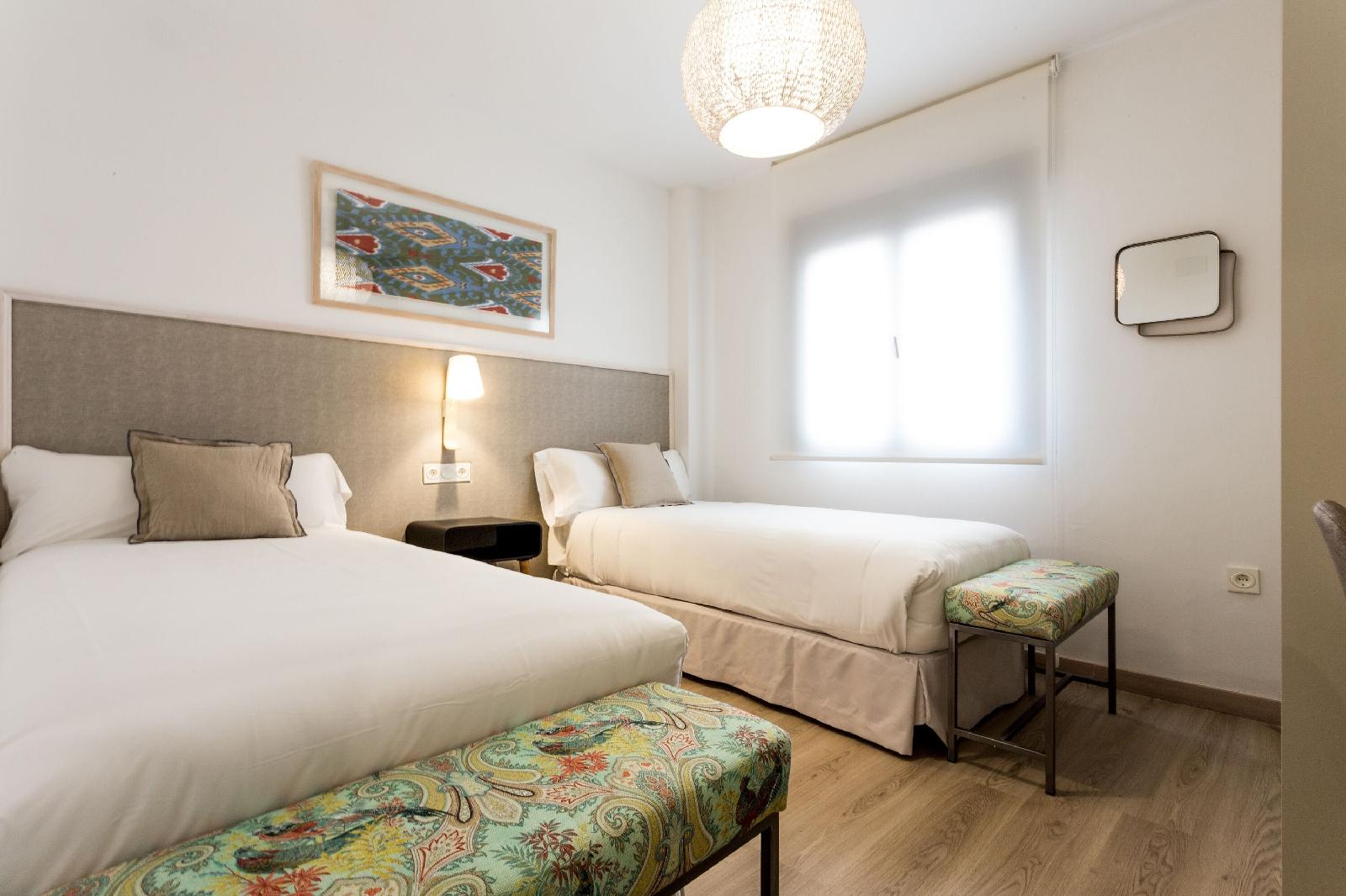 Eleven Apartments Real De La Carretería, By Homing U