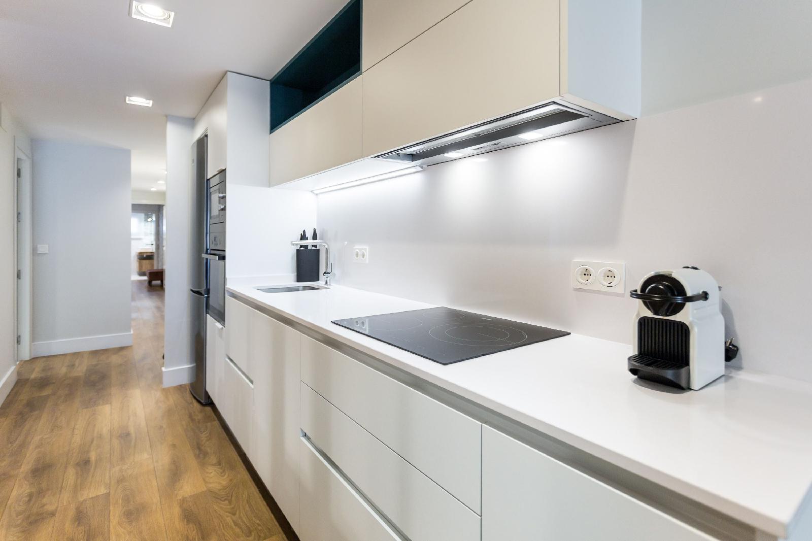 Eleven Apartments Real De La Carretería, By Homing U