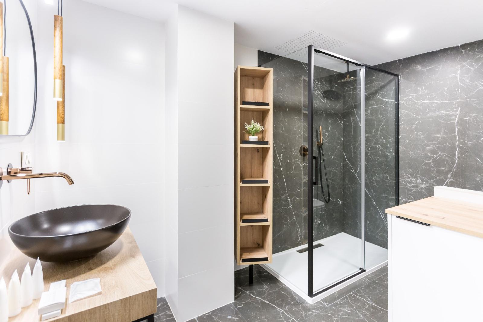 Eleven Apartments Real De La Carretería, By Homing U